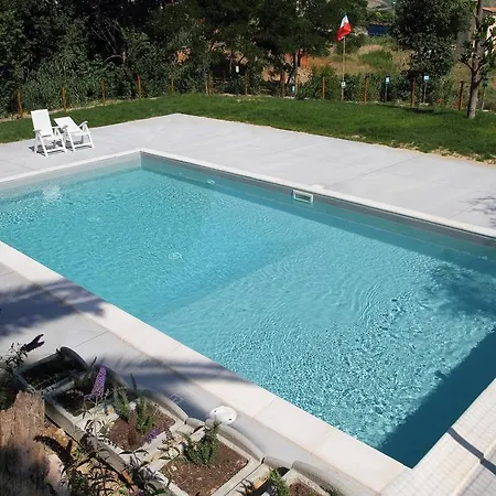 Farm stay Cluana Azienda Agrituristica *